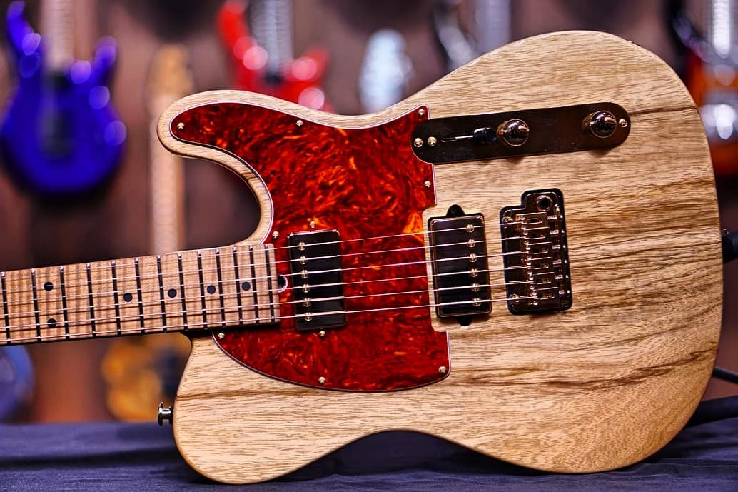 Suhr Custom Classic T w...