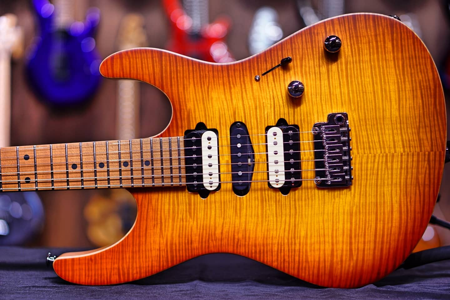 Suhr modern satin flame in...