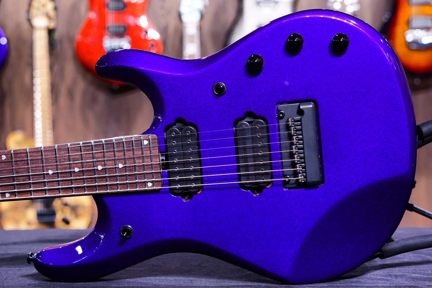 ððNew Arrivalðð<br />
Musicman JP7 firemist...