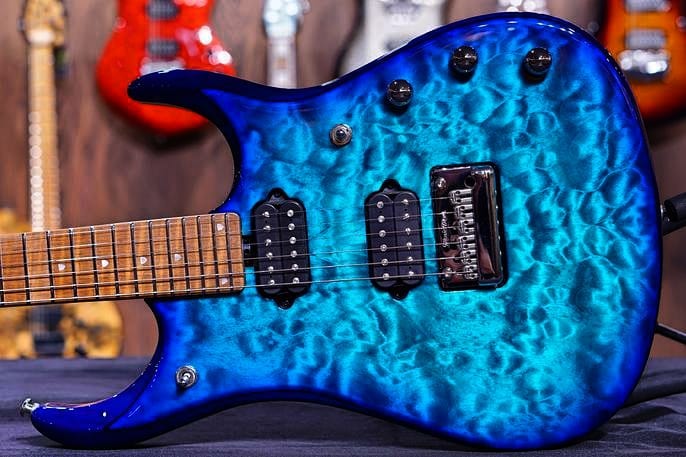 Ernie Ball Music Man JP15...