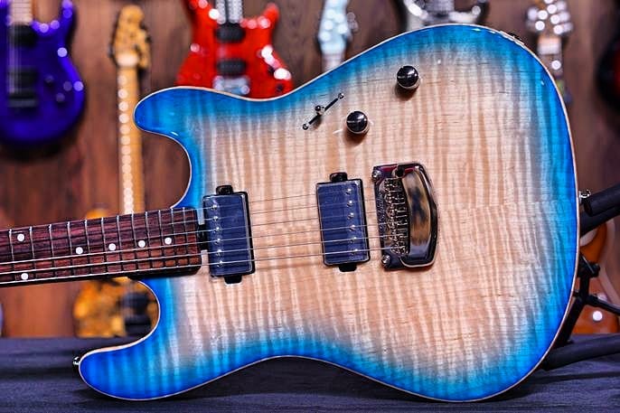 Ernie Ball Music Man BFR...
