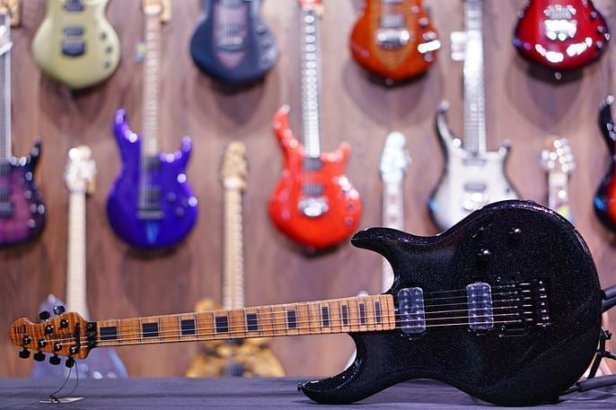 Ernie Ball Music Man BFR...