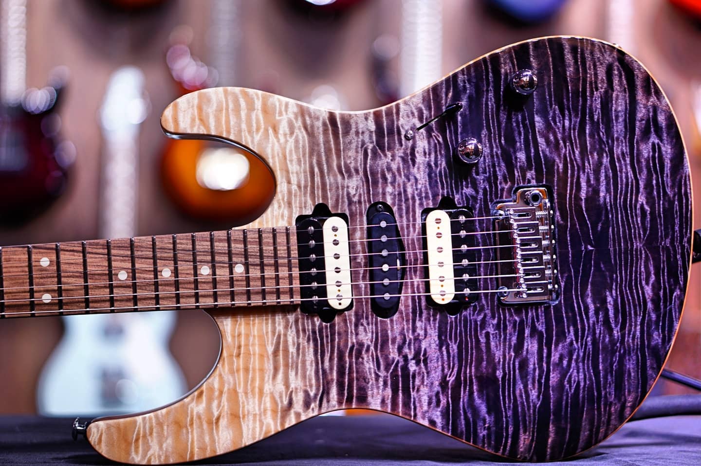 🔥NEW SUHR MODERN CUSTOM🔥<br />
Hiendguitar...