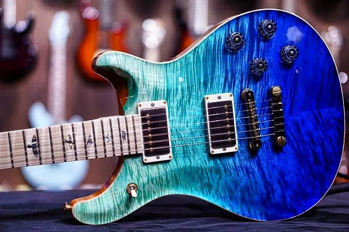 ?New arrival?<br />
PRS 594 wood...