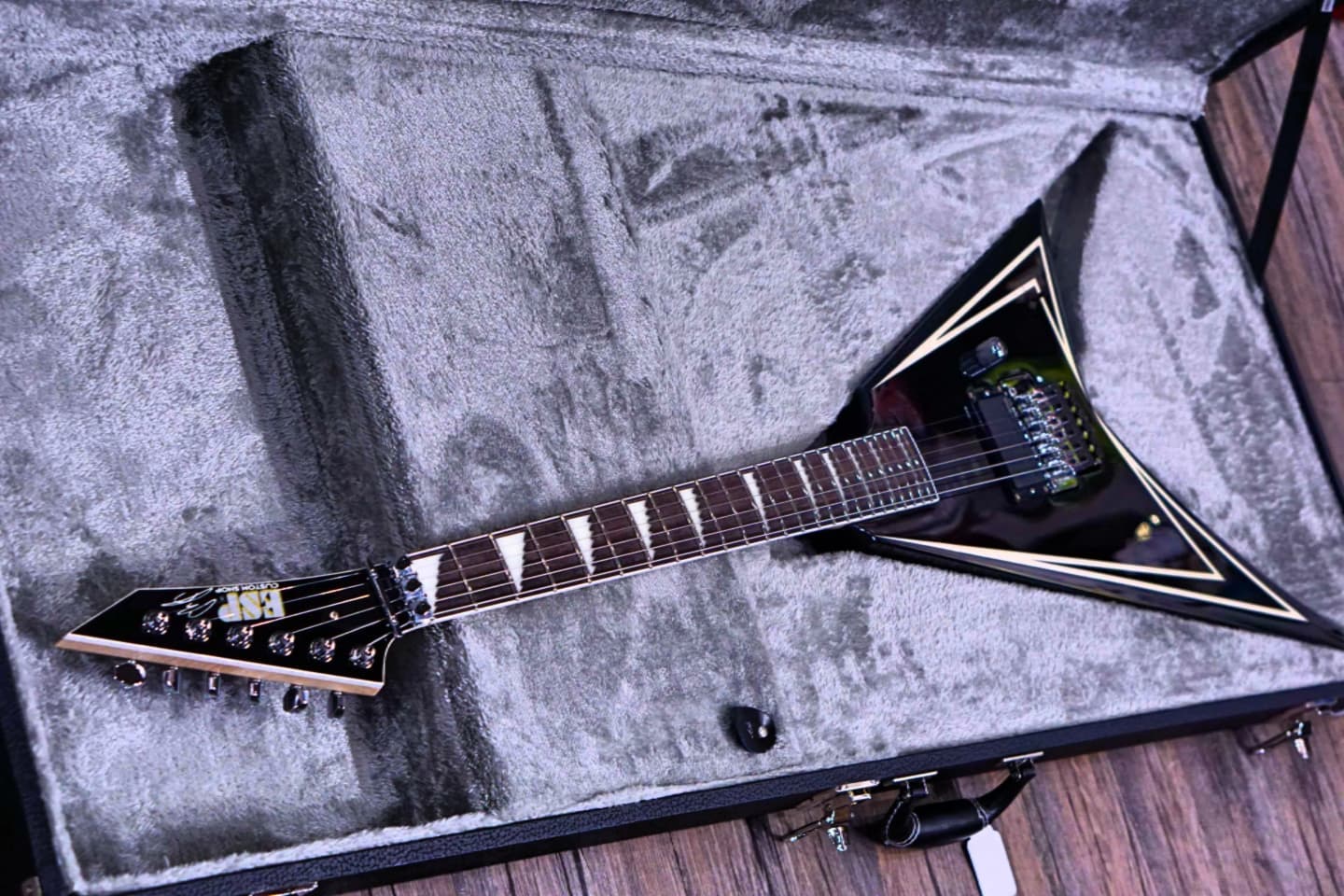 ESP Alexi Laiho Sawtooth<br />
🤟🤟🤟🤟🤟🤟<br...