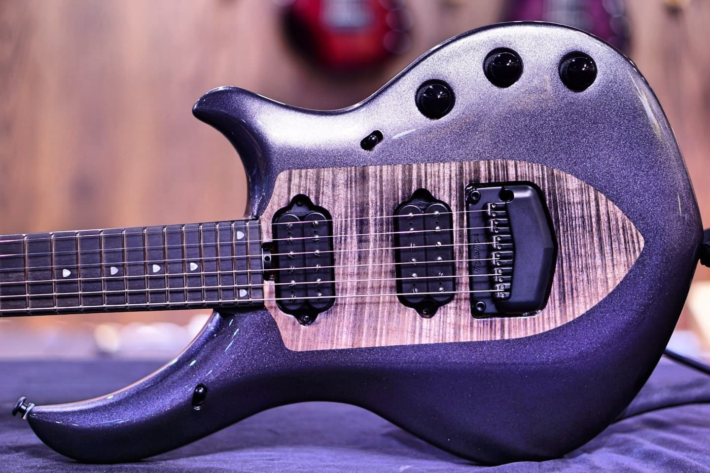 Ernie Ball Music Man Majesty...