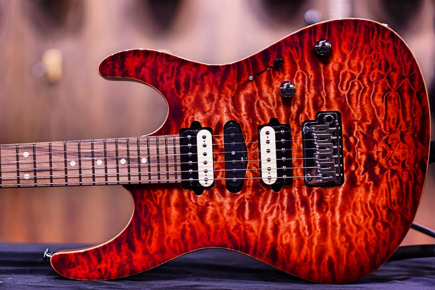 🔥NEW ARRIVAL🔥<br />
Suhr Modern custom...