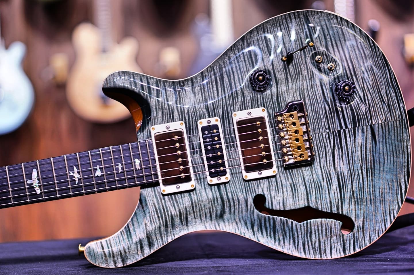 🔥PRS Special 22🔥 Semi-hollow wood...