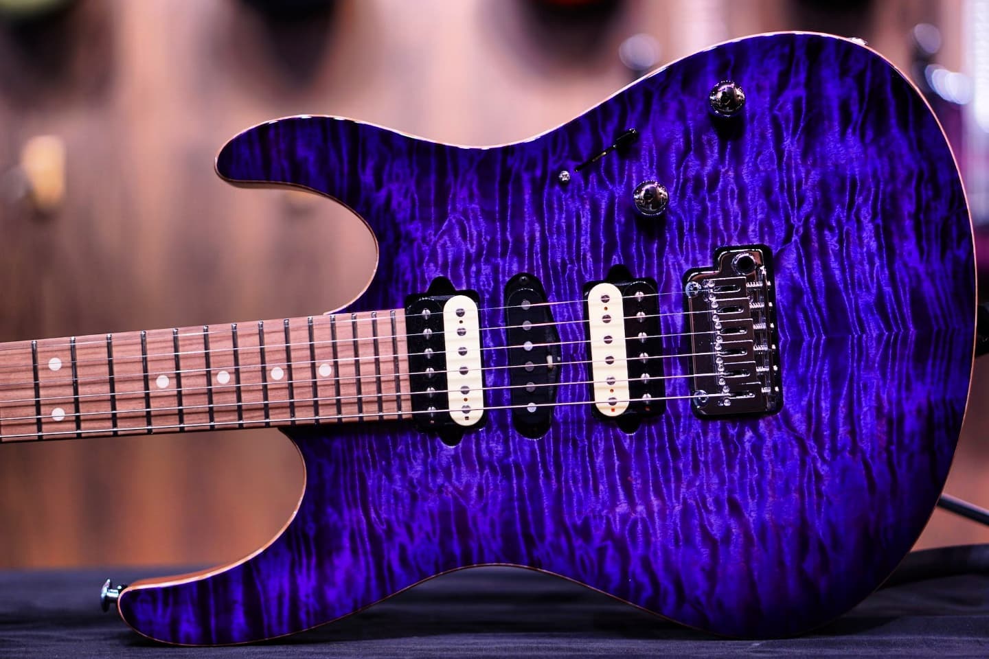 🔥NEW ARRIVAL🔥<br />
Suhr Modern custom...