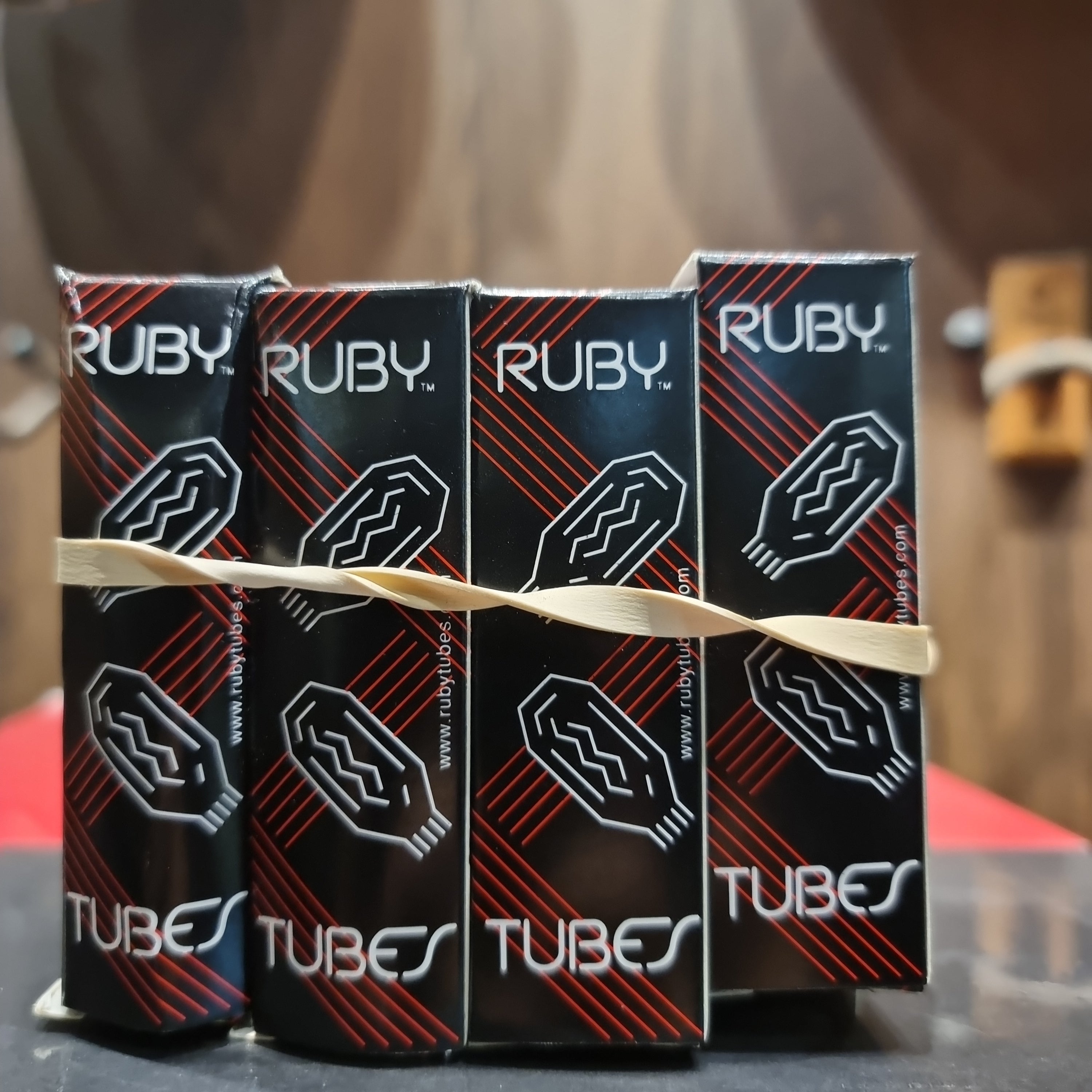 RUBY TUBES
ECC81-12AT7
( per tube ) - HIENDGUITAR HIENDGUITAR tube