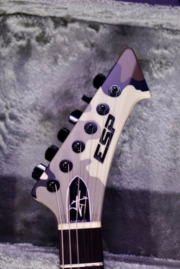 ESP SNAKEBYTE CAMO James hetfield signature E07001242