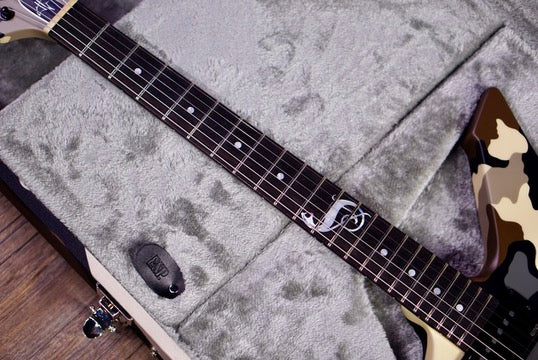 ESP SNAKEBYTE CAMO James hetfield signature E7831242