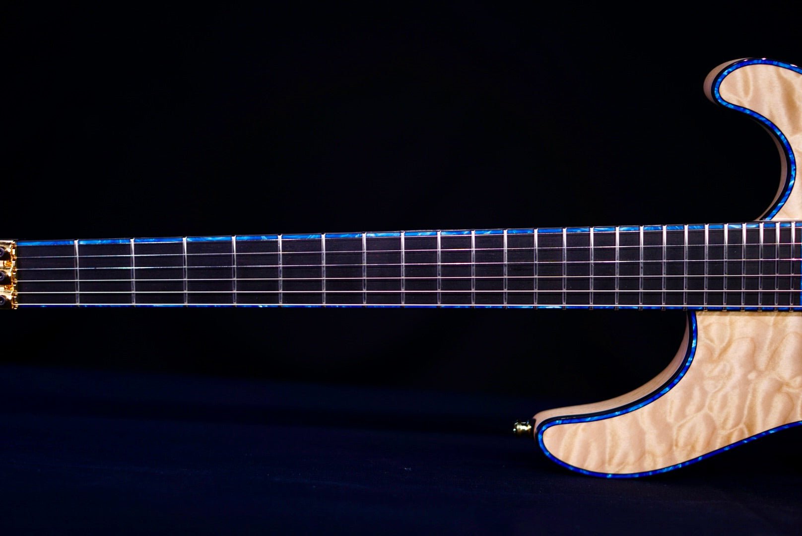 Mayones Regius Pro 6 2025 - Trans natural fade blue burst IN Gloss RF2505380