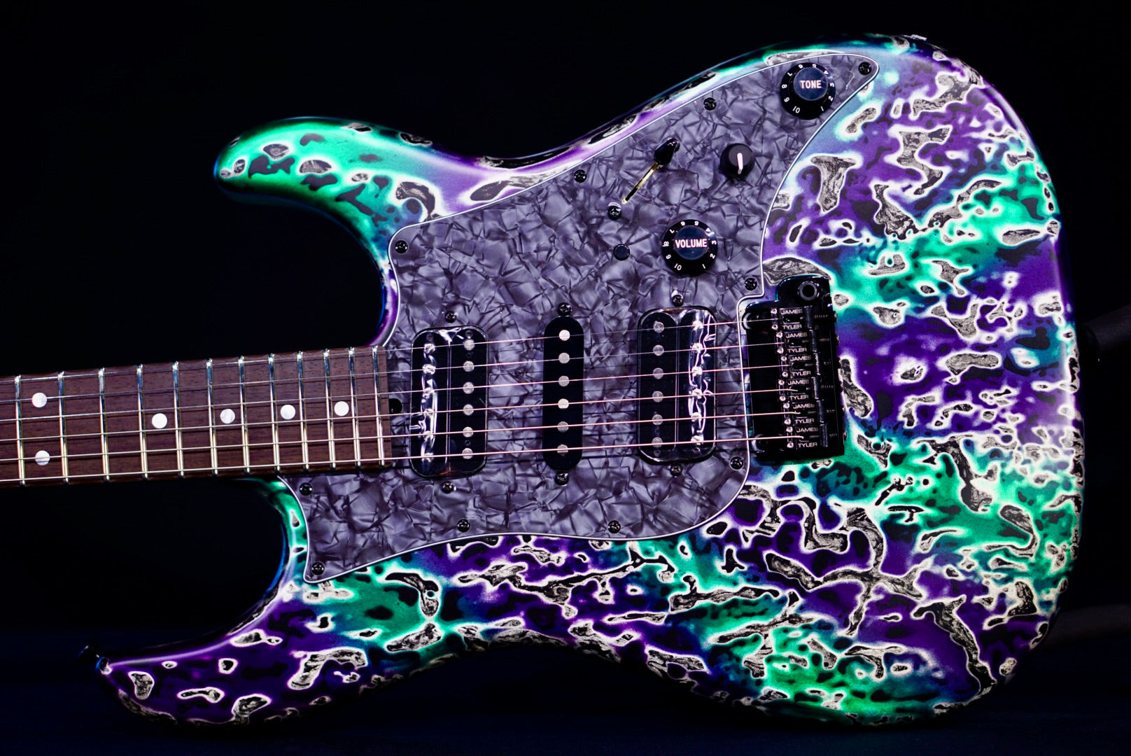 James Tyler Studio Elite HD Alien Guano 25245