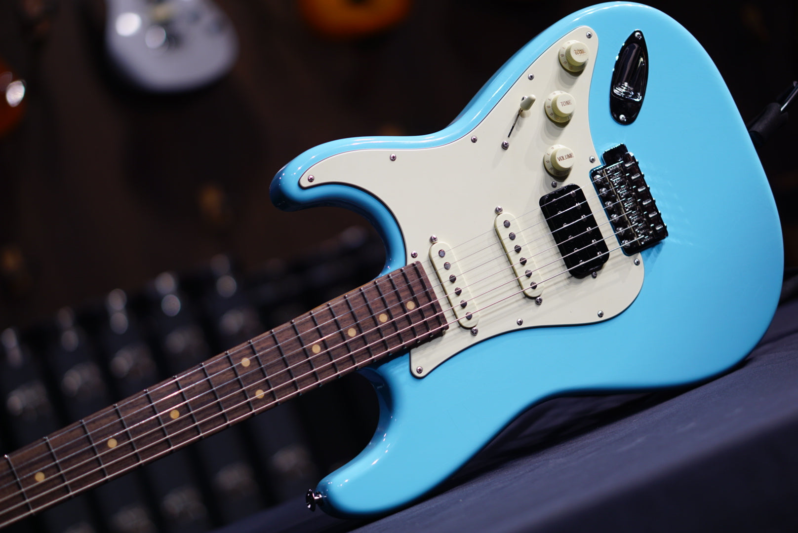 Suhr classic s vintage Limited Edition daphnae blue 81848 - HIENDGUITAR SUHR GUITAR