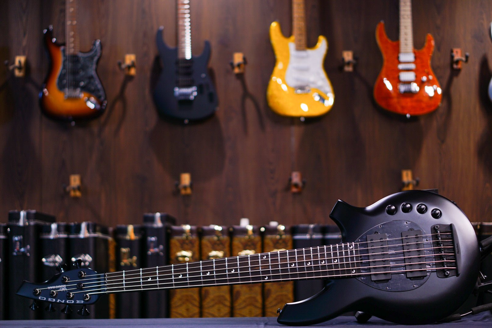 Ernie Ball Music Man Bongo Bass 6 HH Stealth Black K04296