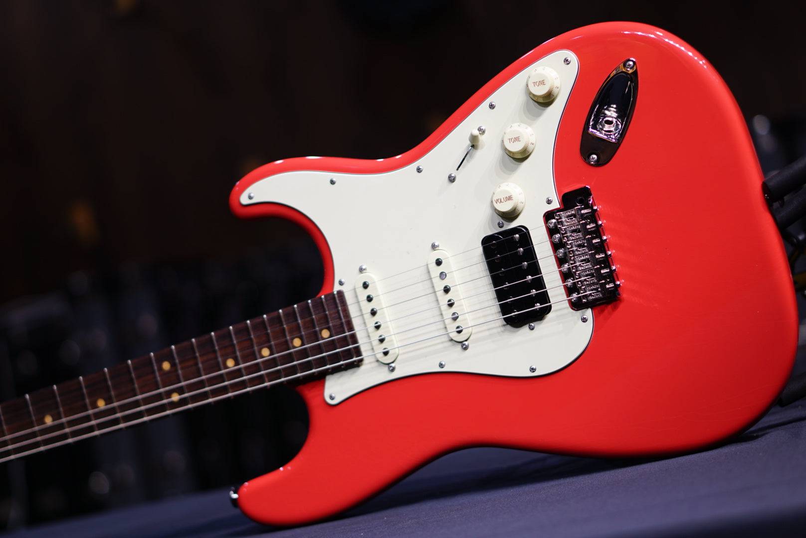 Suhr classic s vintage Limited Edition fiesta red 81851 - HIENDGUITAR SUHR GUITAR