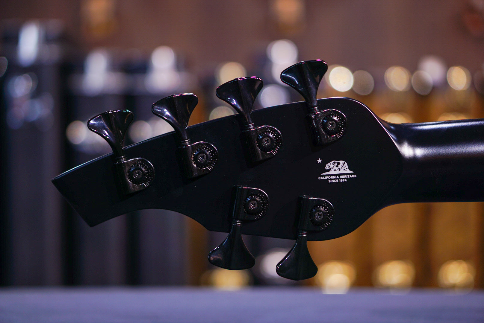 Ernie Ball Music Man Bongo Bass 6 HH Stealth Black K04296