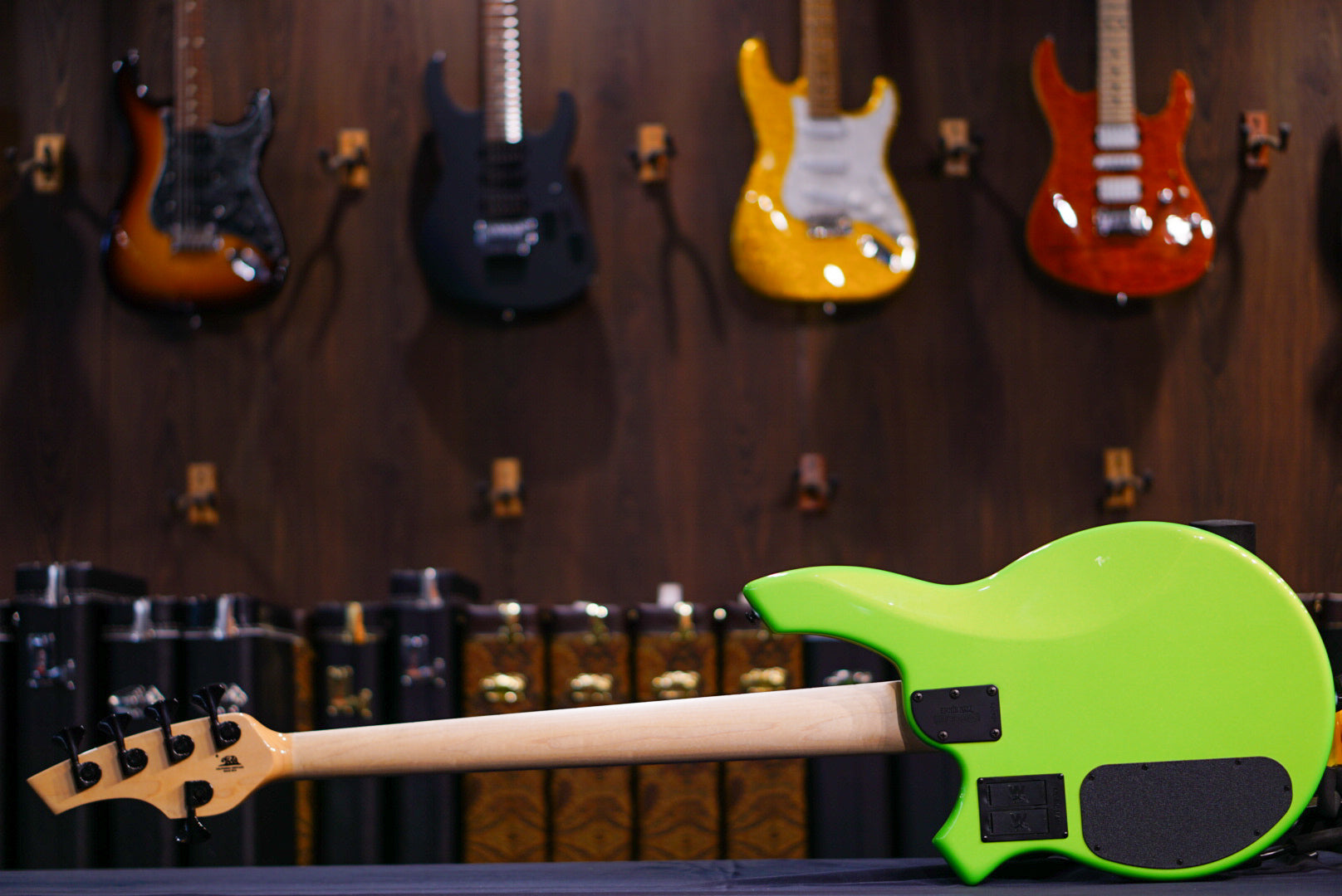 Ernie Ball Music Man Bongo Bass 5 HH Mantis Green K06771