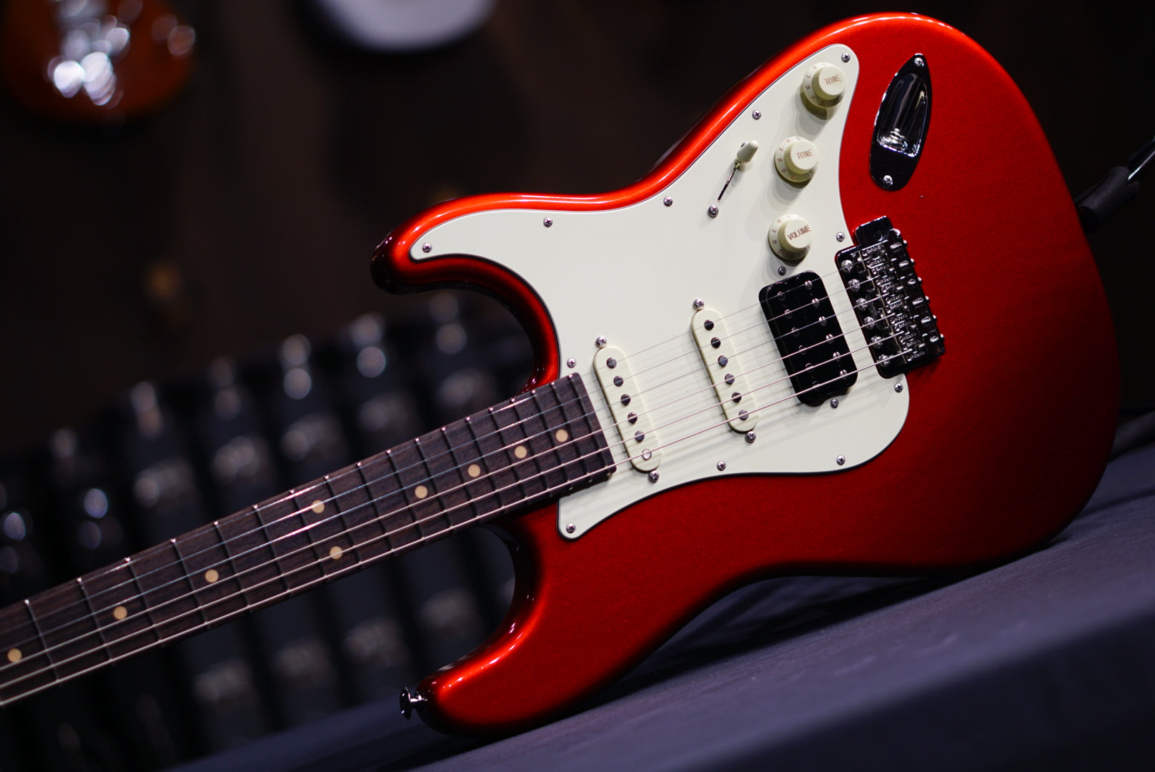 Suhr classic s vintage Limited Edition candy apple red - HIENDGUITAR SUHR GUITAR