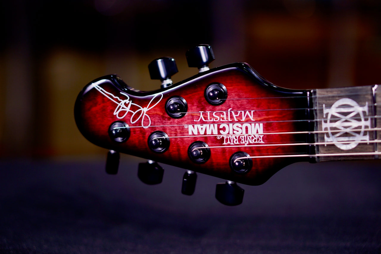 USED Ernie Ball Music Man Majesty Red Nebula 6-String m019217
