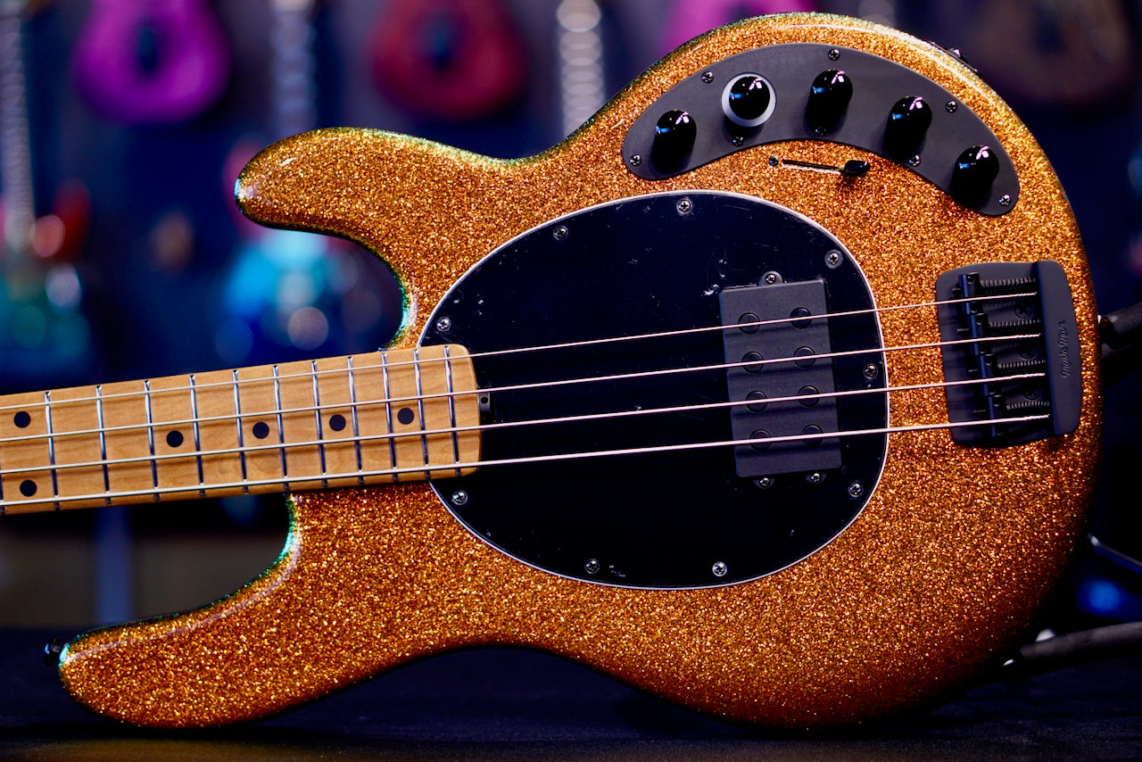 Ernie Ball Music Man Stingray Dark Ray Gold Bar S13491
