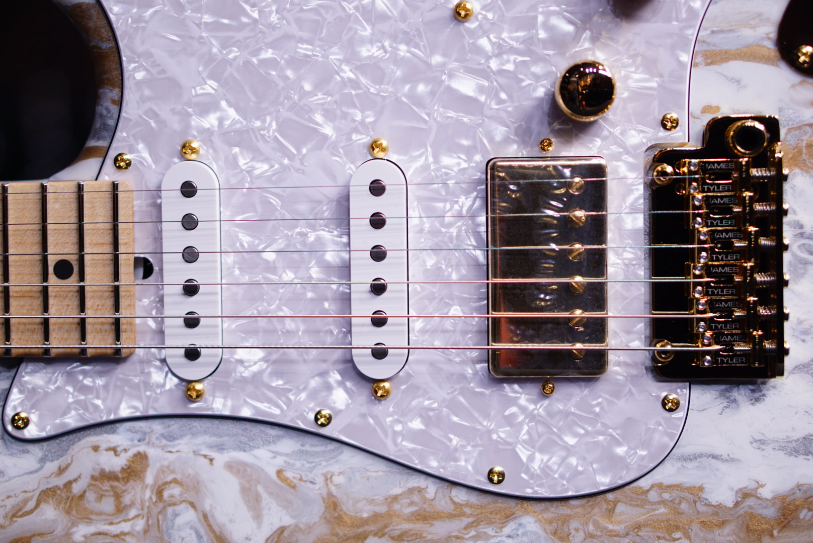 James Tyler Classic White Shmear maple fretboard 23533 - HIENDGUITAR James Tyler GUITAR