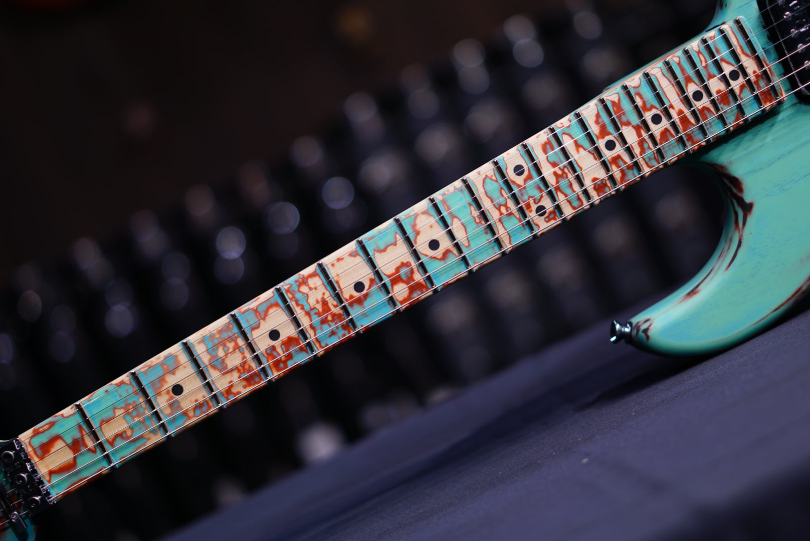 James Tyler Studio Elite Barn Find 23539 - HIENDGUITAR James Tyler GUITAR