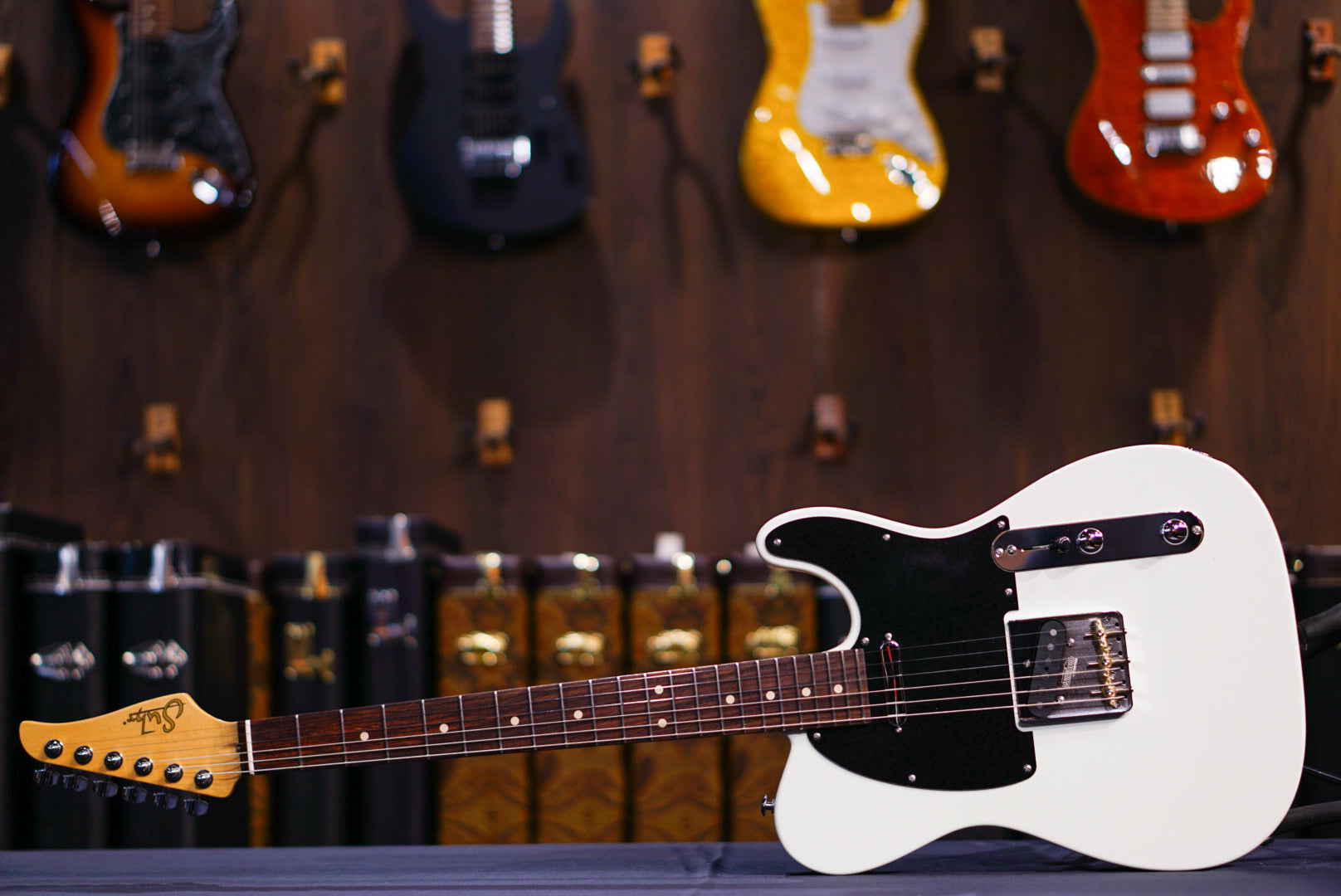 Suhr Classic T Custom Olympic White 82985