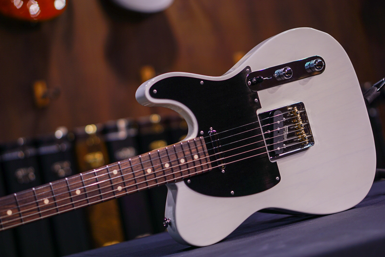 Suhr Classic T Custom Trans White 82989