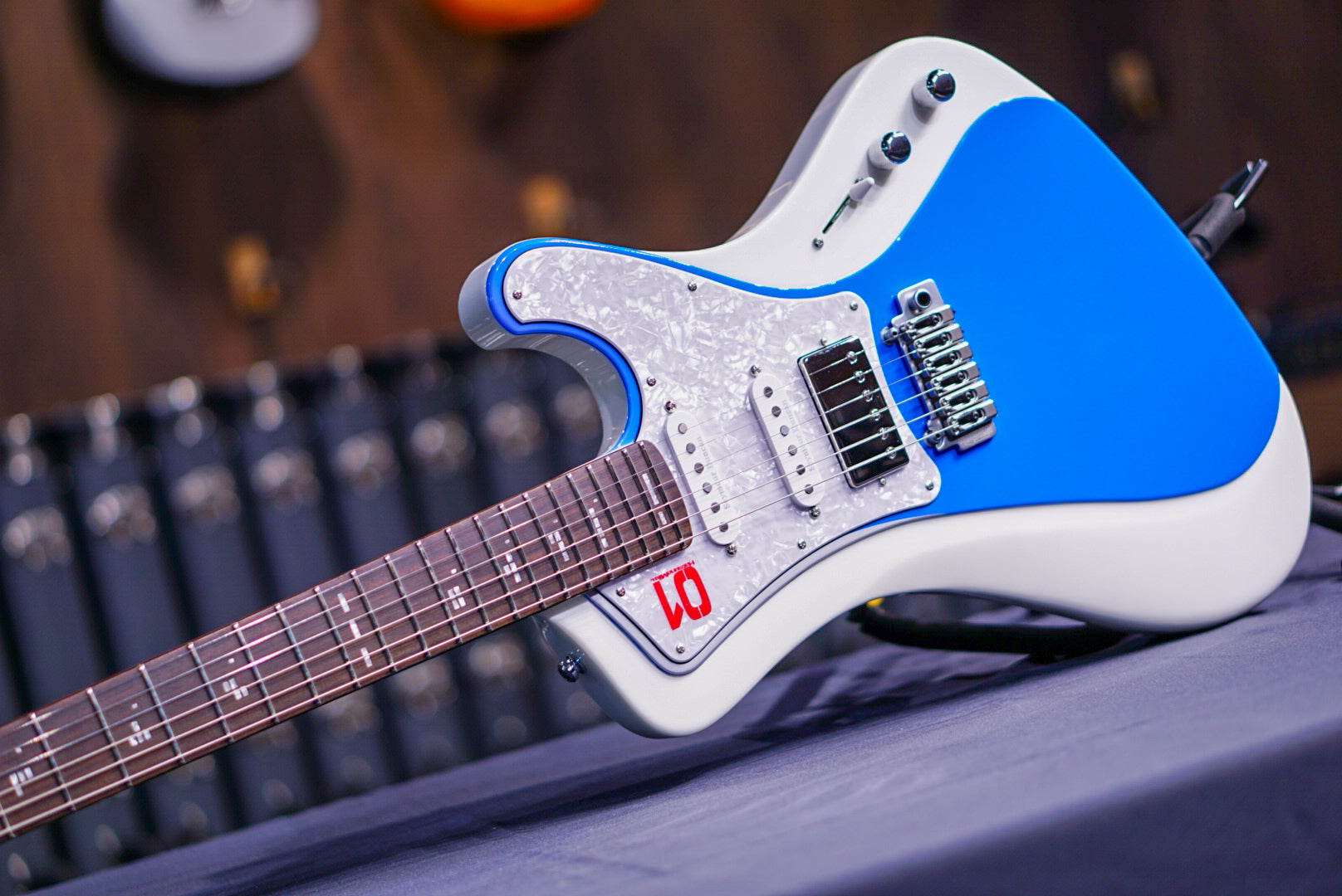 ESP E STREAM Miku Custom SNOW MIKU Edition- ED4671233 - HIENDGUITAR EDWARDS GUITAR