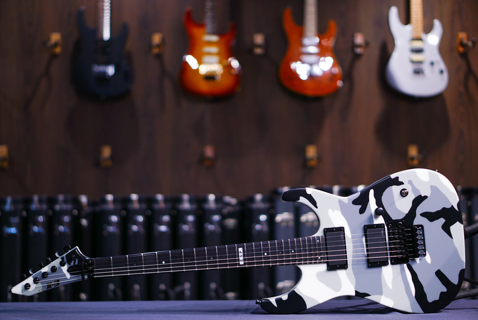 ESP E-II M-II neck thru urban camo ES9652233 - HIENDGUITAR E-II GUITAR