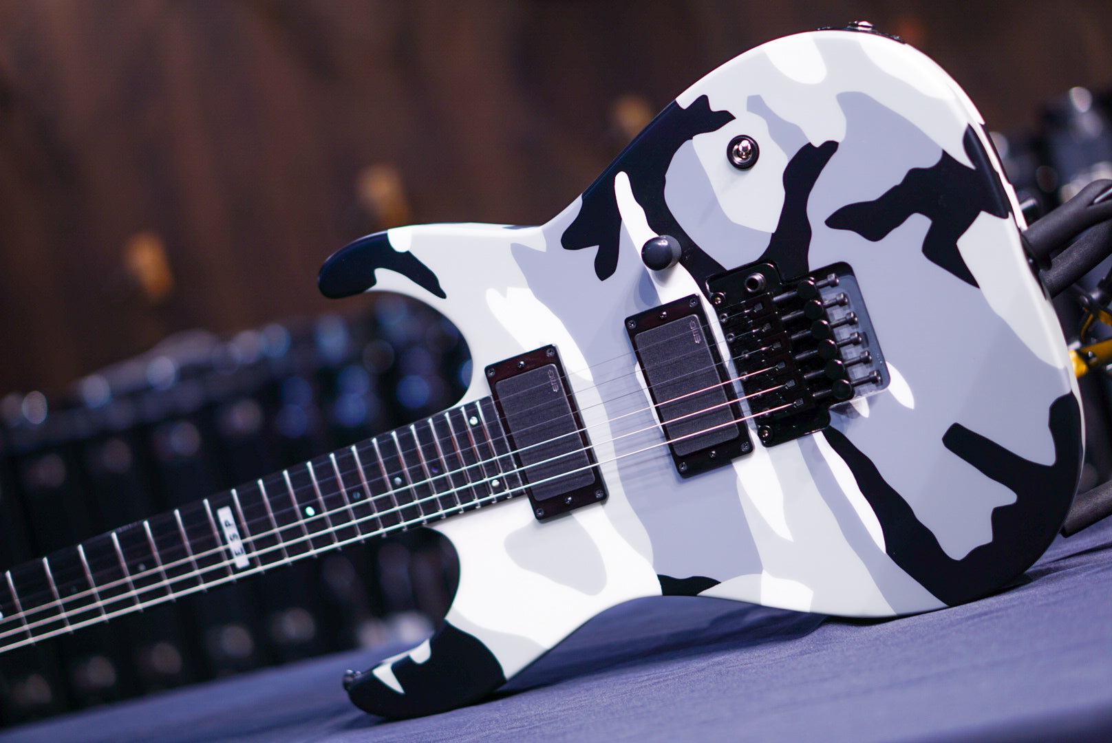 ESP E-II M-II neck thru urban camo ES9652233 - HIENDGUITAR E-II GUITAR