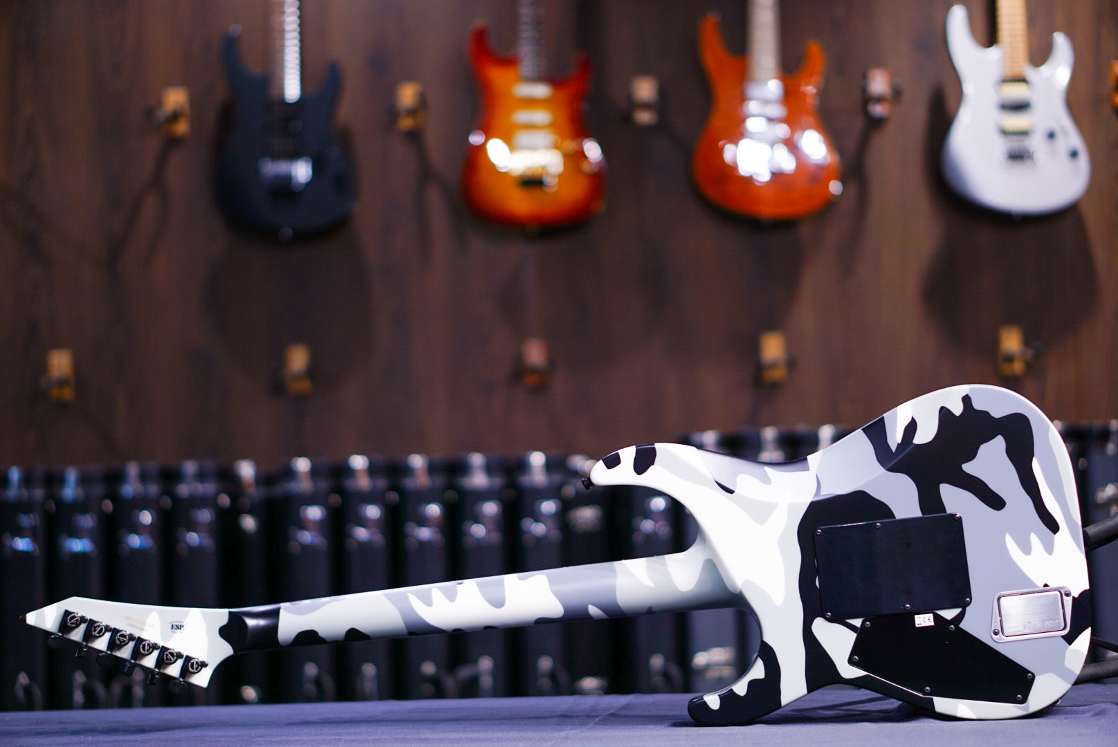 ESP E-II M-II neck thru urban camo ES9652233 - HIENDGUITAR E-II GUITAR