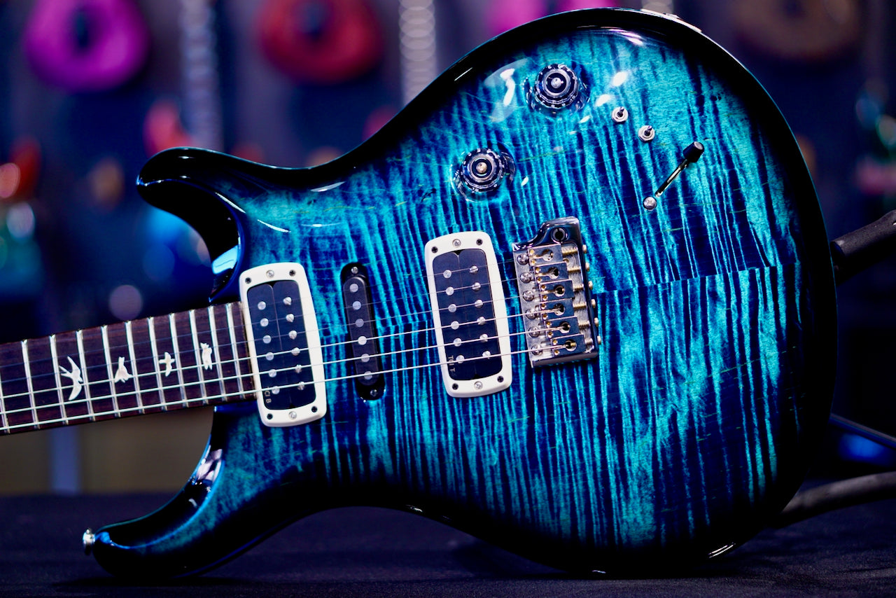 PRS Modern Eagle V Cobalt Smokeburst 0413592