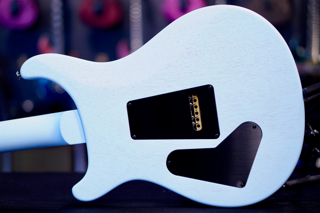 PRS Core Standard 24 Cloudburst Jet White Light Blue Burst Top (Natural Back) 0419491