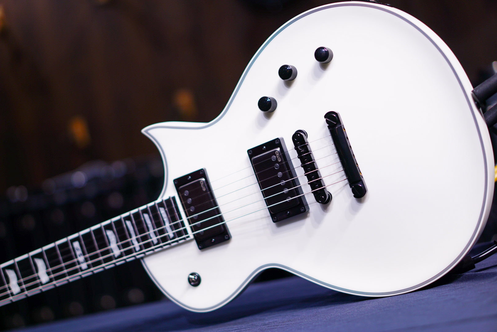 ESP E-II ECLIPSE EMG Snow white satin ES9205223 - HIENDGUITAR ESP GUITAR
