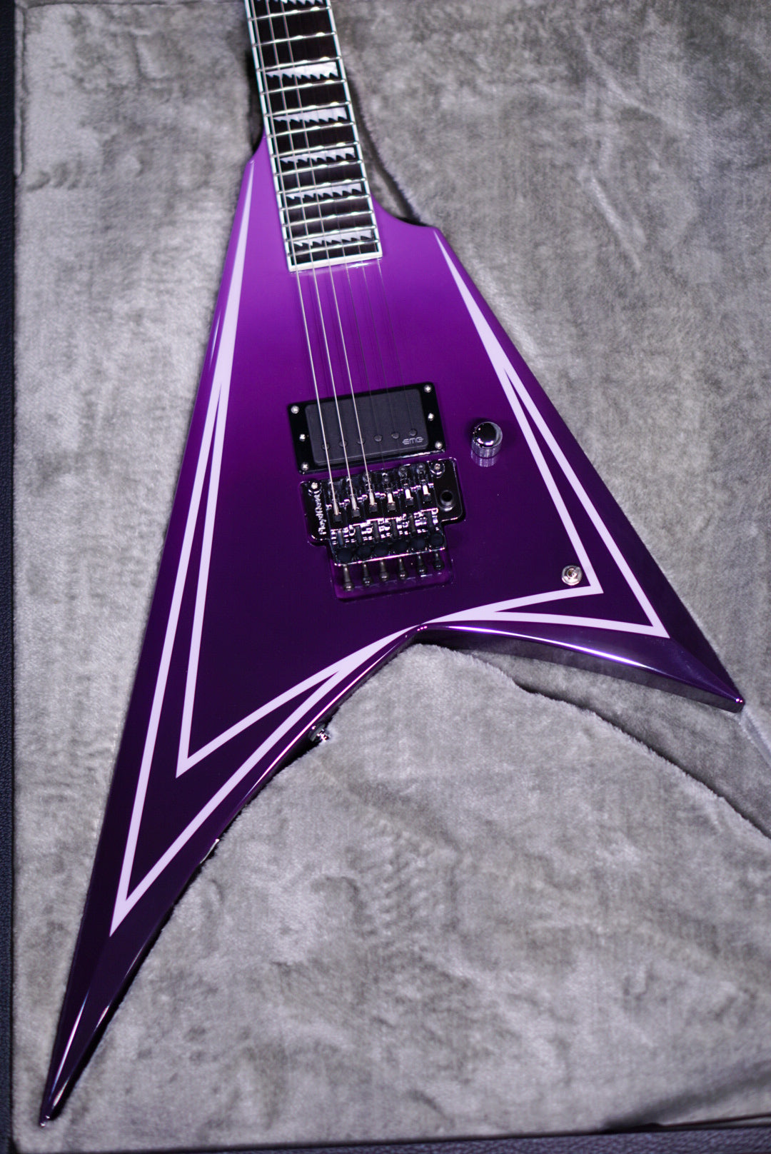 ESP ALEXI HEXED PURPLE FADE W/ PINSTRIPES E3851222 - HIENDGUITAR ESP GUITAR