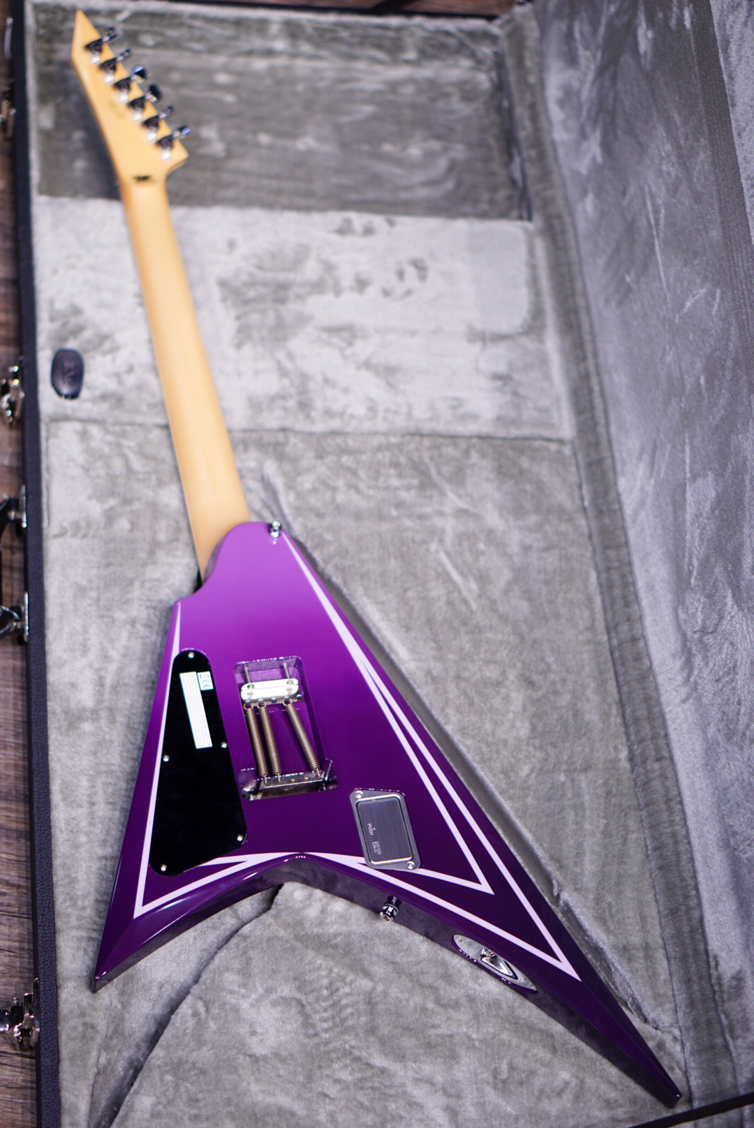 ESP ALEXI HEXED PURPLE FADE W/ PINSTRIPES E3851222 - HIENDGUITAR ESP GUITAR