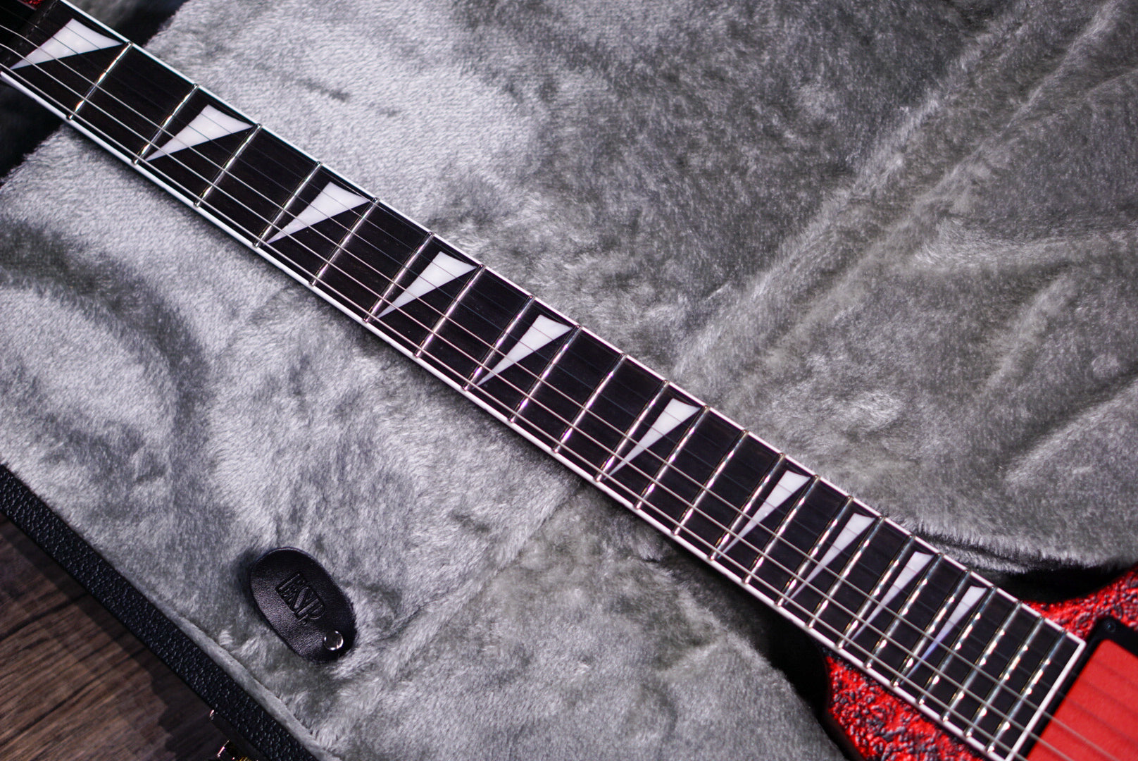 ESP-ARROW NT Castmetal Lava w Gary holt pickup E1070232 - HIENDGUITAR ESP GUITAR