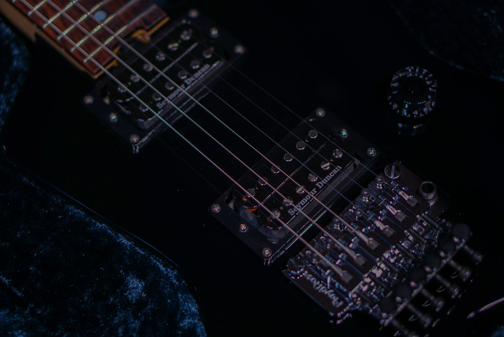 ESP RANDOM STAR -THE BLACK STAR-【AKIRA TAKASAKI Signature Model】【LOUDNESS】 E0570232 - HIENDGUITAR ESP GUITAR