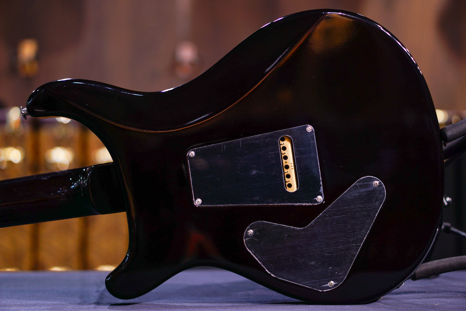 PRS Custom 24 Piezo Black Gold Wraparound Burst 0396204