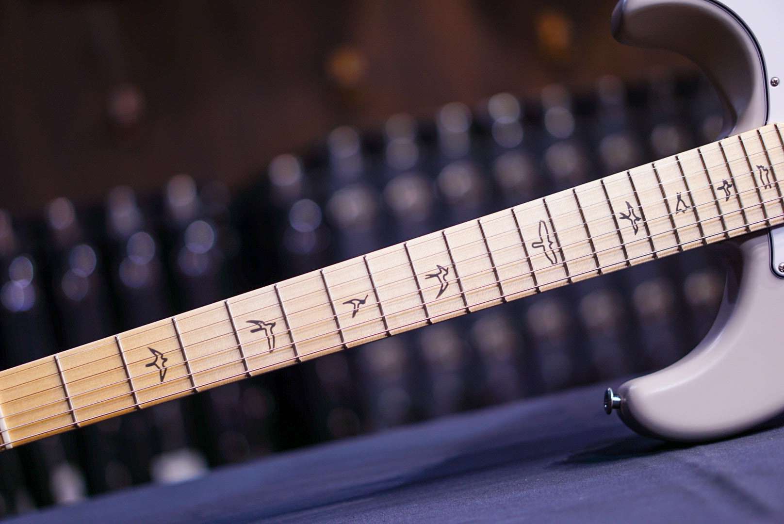 PRS Silver Sky - Moc Sand (Satin Nitro) 0376261 - HIENDGUITAR PRS GUITAR