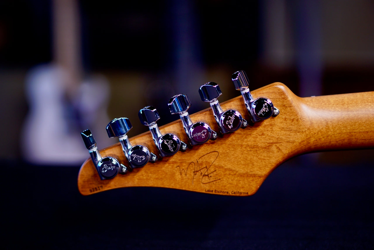 Suhr Mateus Asato Classic S Shell Pink 92517