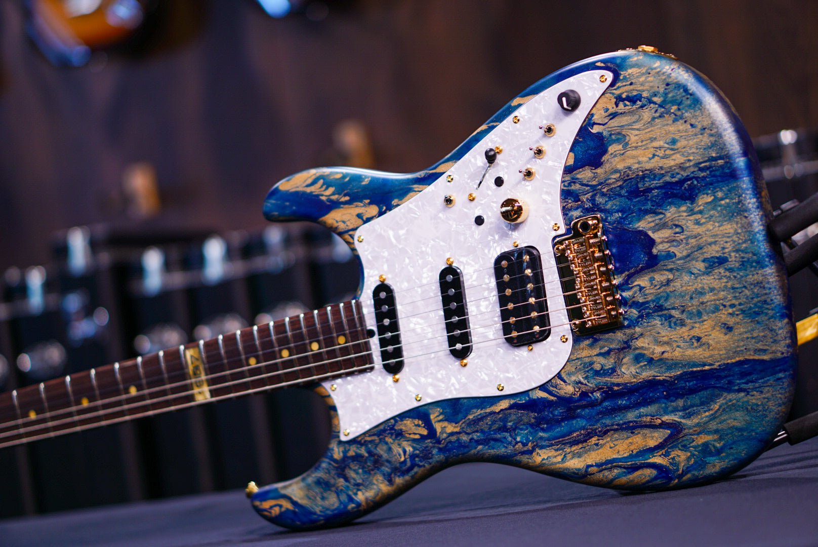 James tyler studio elite 1987 35th anniversary 24683 STANDARD NECK