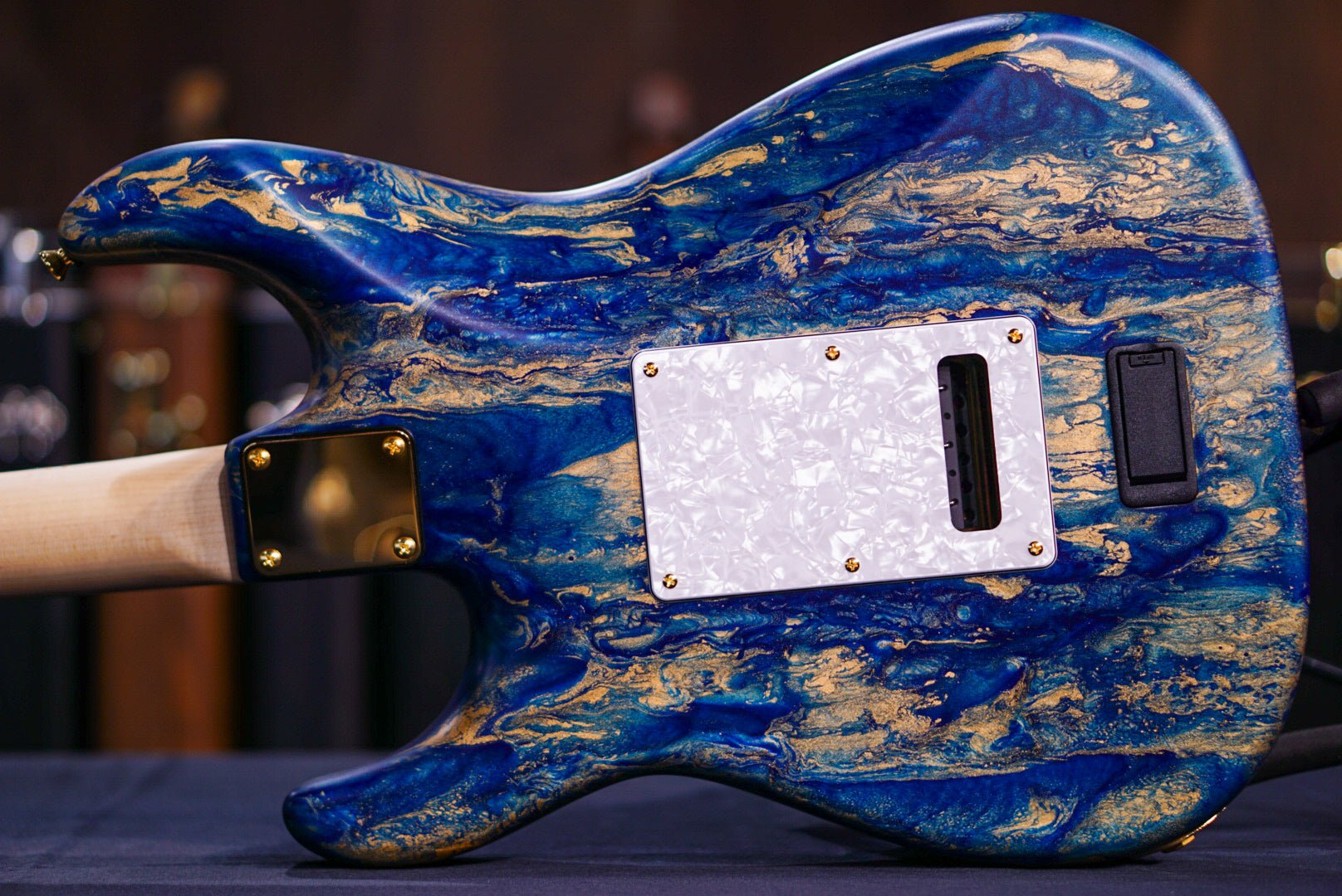 James tyler studio elite 1987 35th anniversary 24683 STANDARD NECK