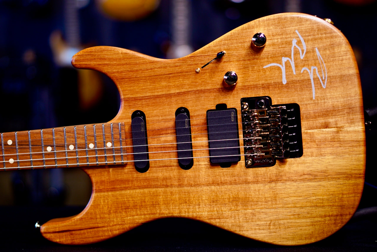 Suhr Reb Beach Standard Series 91603 SIGNED