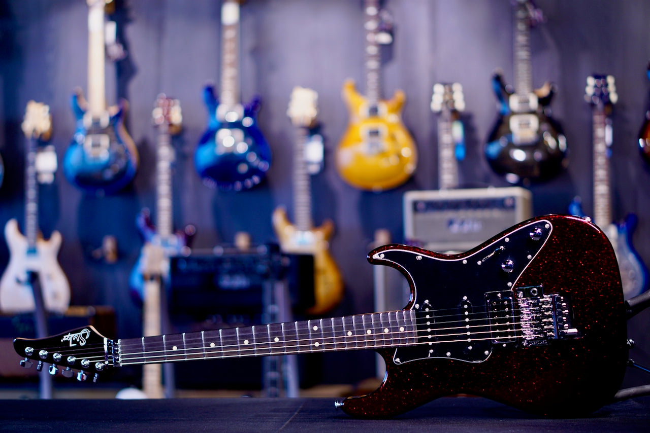 Suhr Pete Thorn Custom HSS Red Sparkle 90282