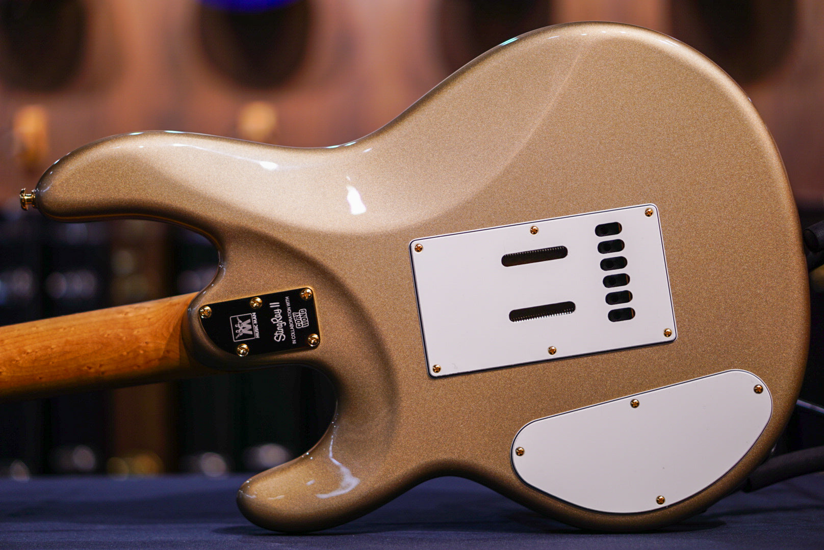 Ernie Ball Music Man StingRay II Cory Wong Cashmere s12099