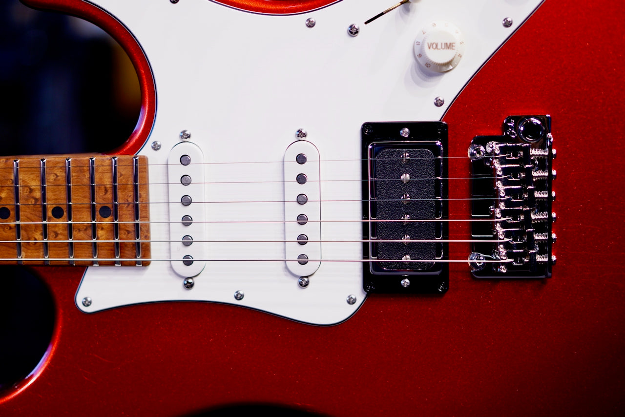 Suhr Pete Thorn Signature Traditional 90 Candy Apple Red 91130